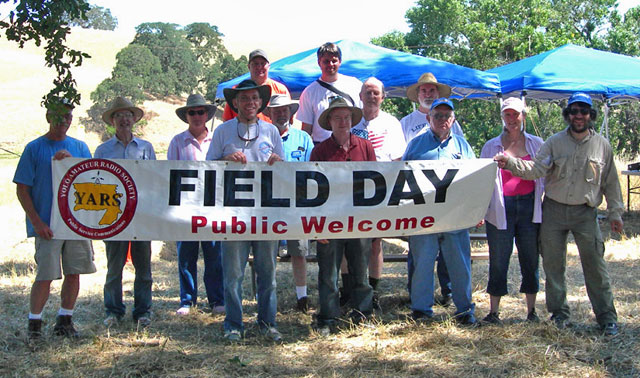 group photo of participants